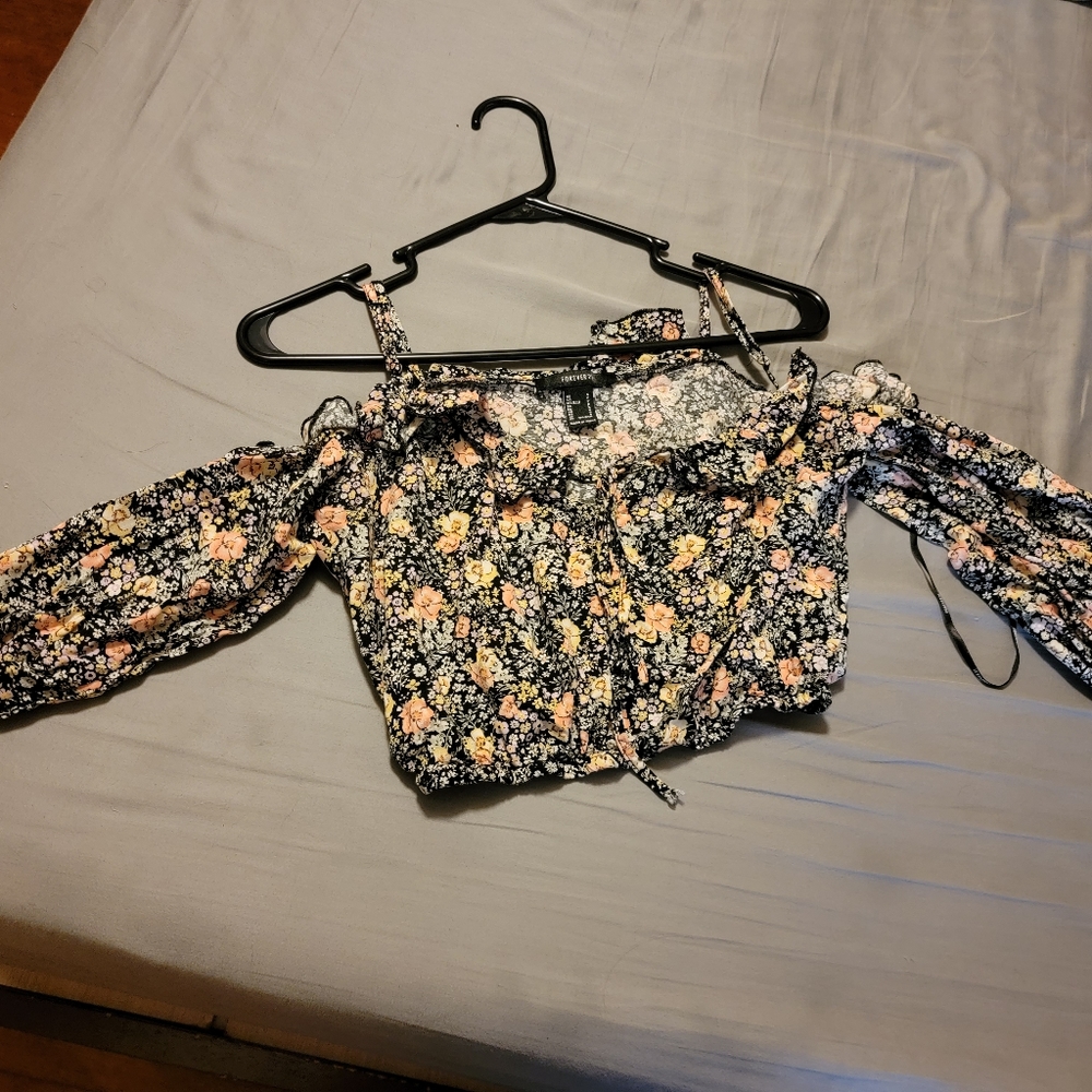 Forever 21 Floral Crop Top, Small